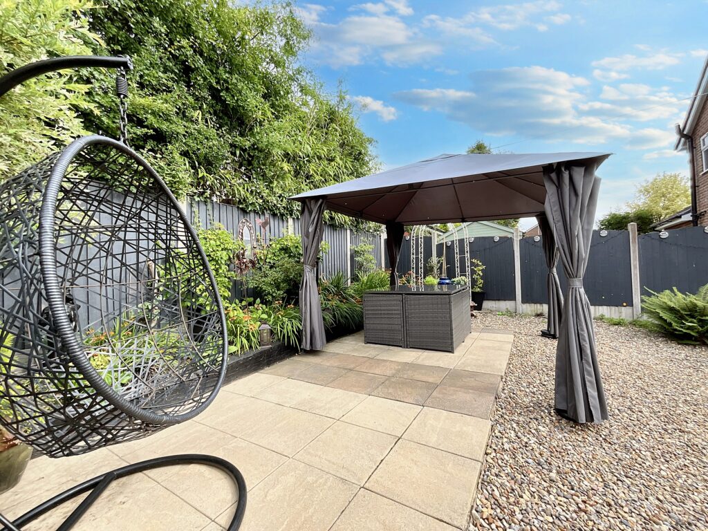 Beech Close, Cheadle, ST10