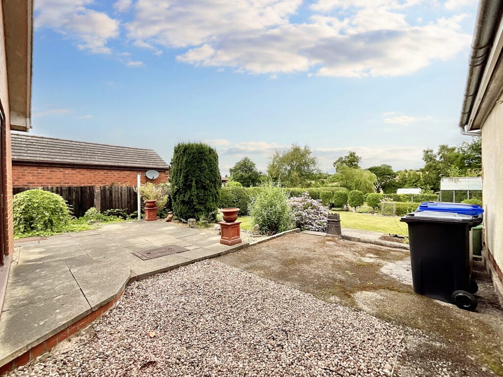 Fowlers Lane, Light Oaks, ST2