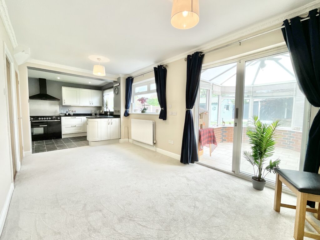 Glendon Close, Market Drayton, TF9