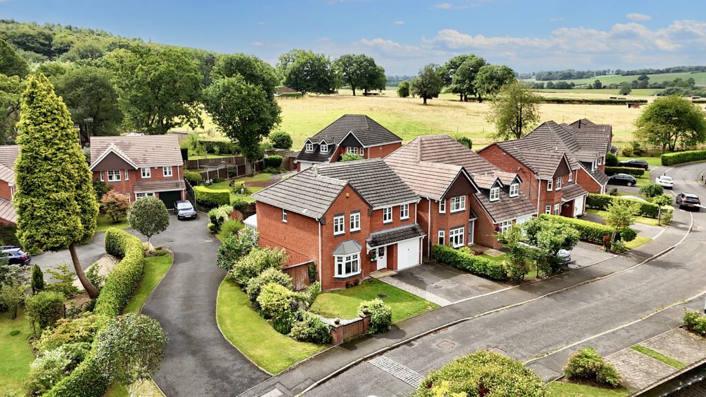 Field Rise Road, Tittensor, ST12