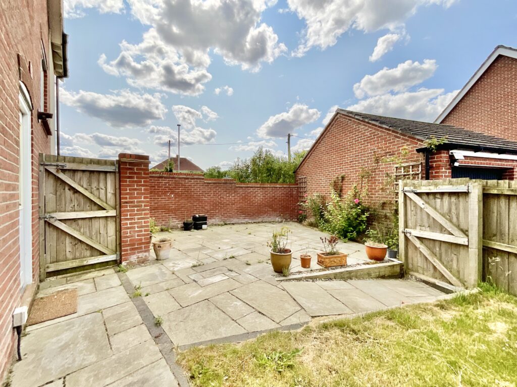 Stafford Road, Eccleshall, ST21