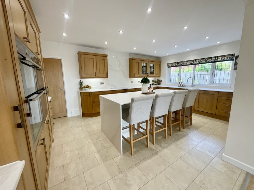 Top Road, Acton Trussell, ST17