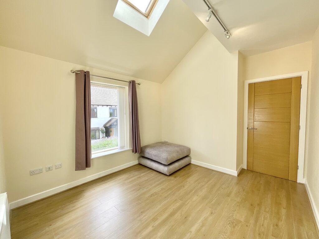 Farm View, Stoke-On-Trent, ST4