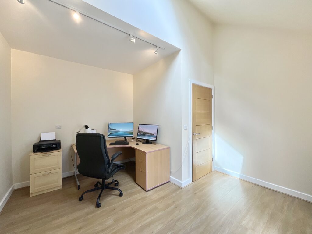 Farm View, Stoke-On-Trent, ST4