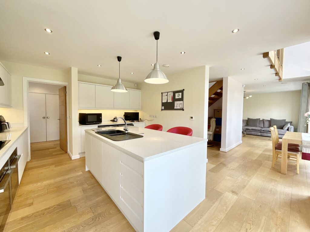 Farm View, Stoke-On-Trent, ST4