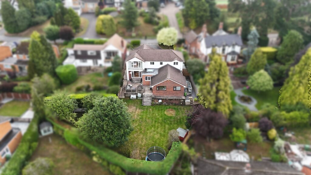 Top Road, Acton Trussell, ST17