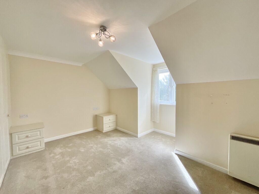 Crown Street, Stone, ST15