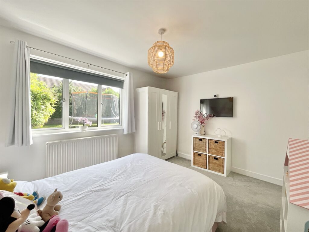 Orchard Close, Oulton, ST15