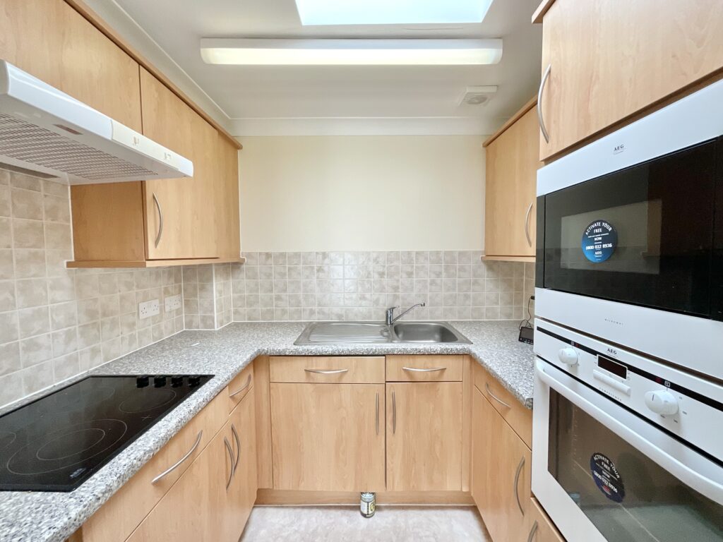 Crown Street, Stone, ST15