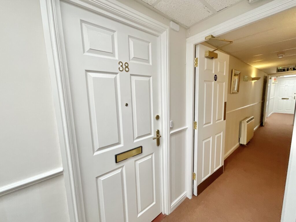 Crown Street, Stone, ST15