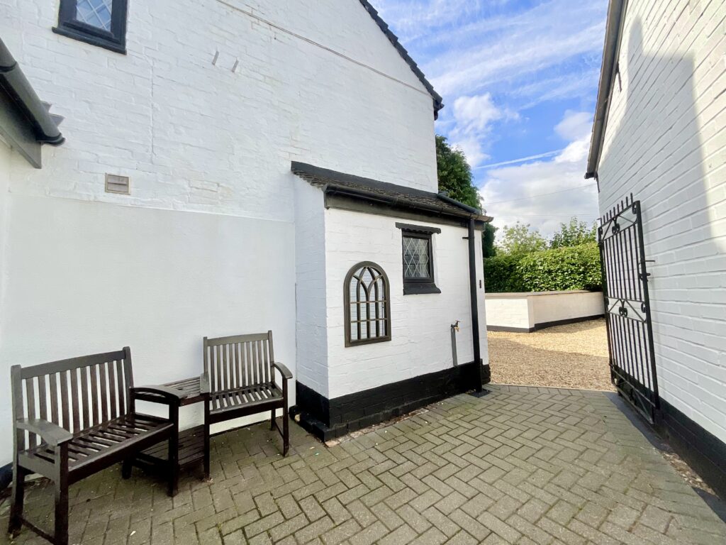 Longton Road, Stoke-On-Trent, ST4