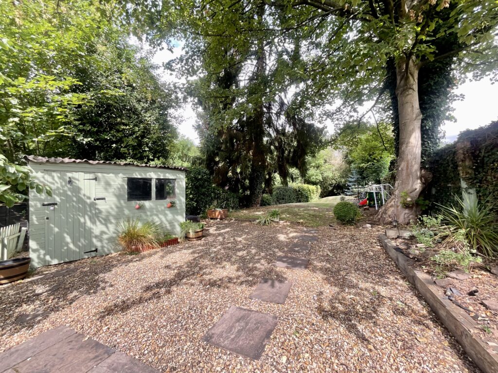 Longton Road, Stoke-On-Trent, ST4