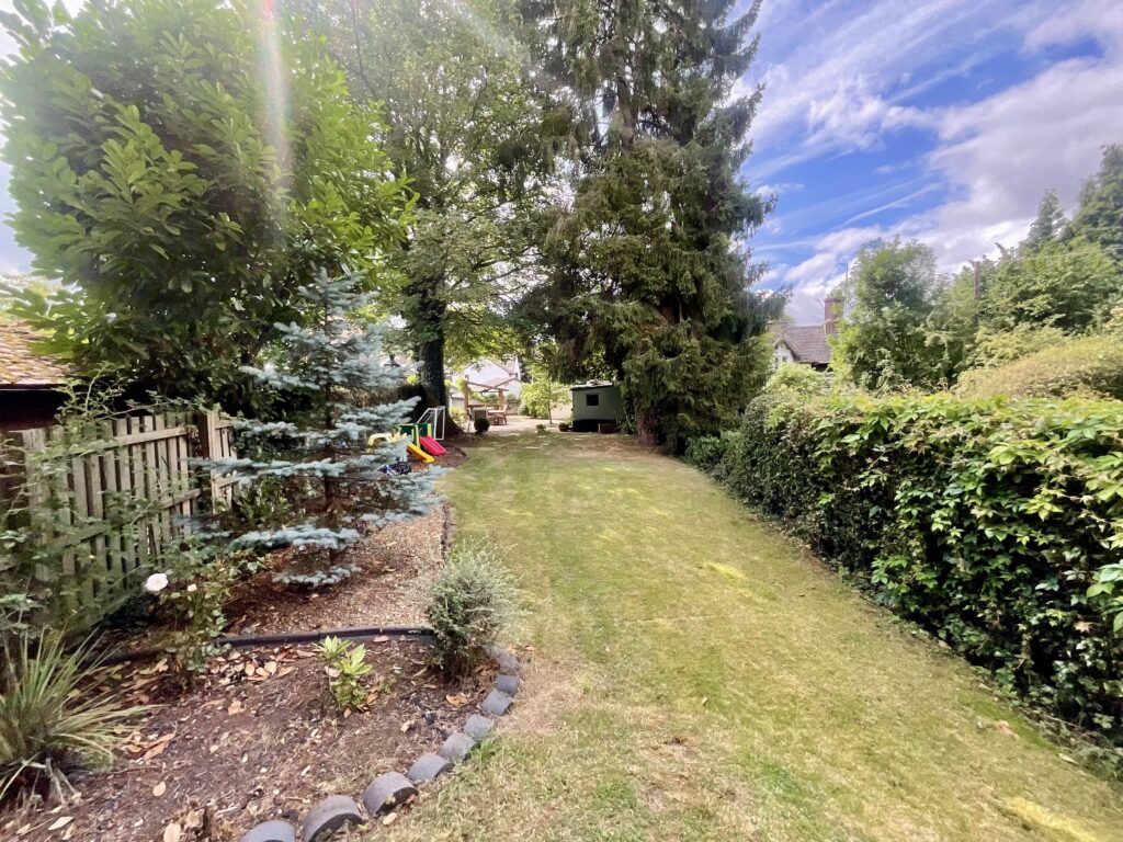Longton Road, Stoke-On-Trent, ST4
