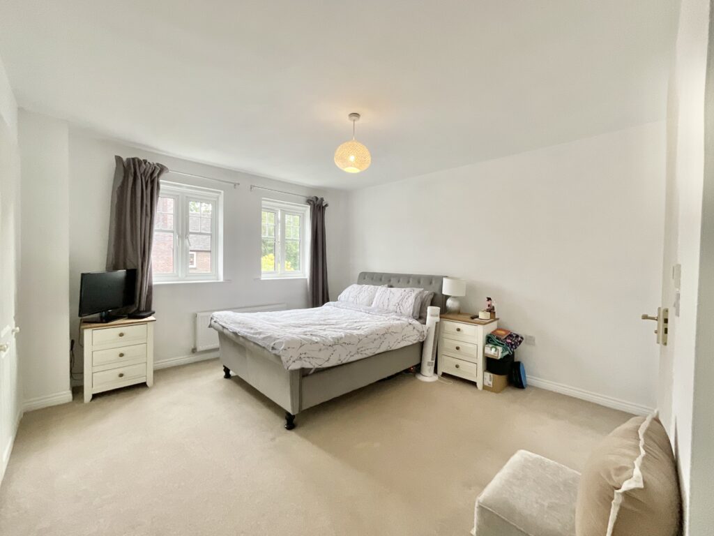 Field Rise Road, Tittensor, ST12