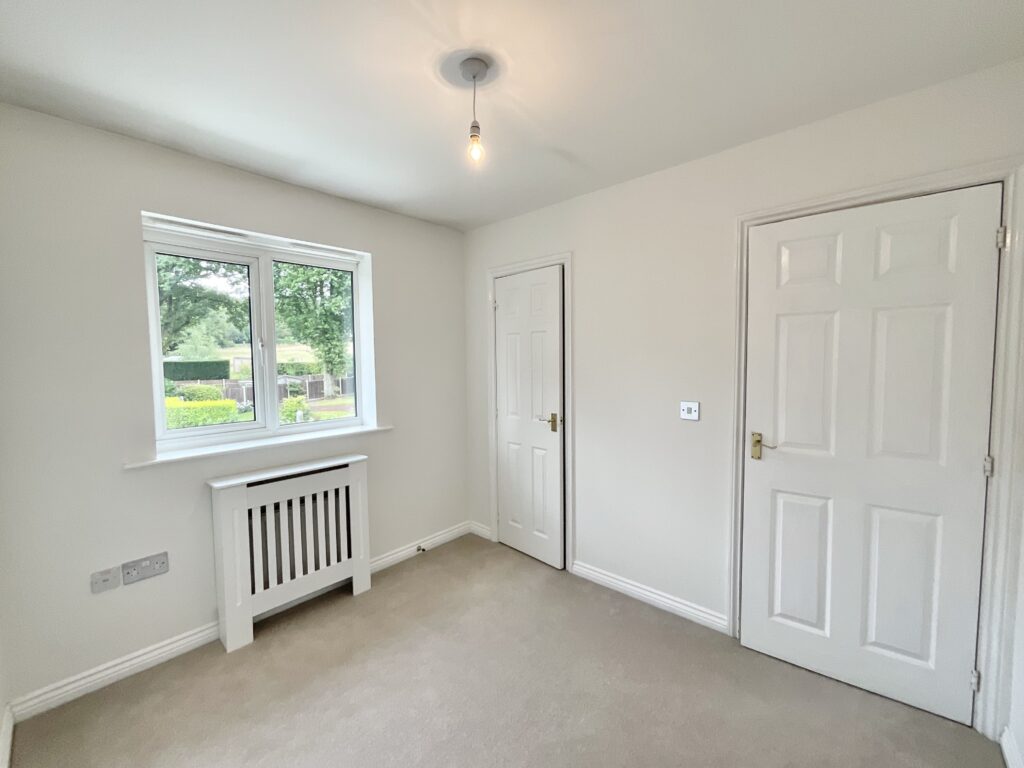 Field Rise Road, Tittensor, ST12