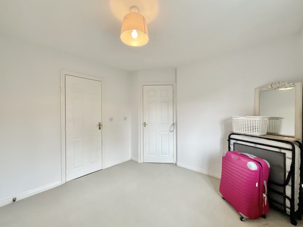 Field Rise Road, Tittensor, ST12