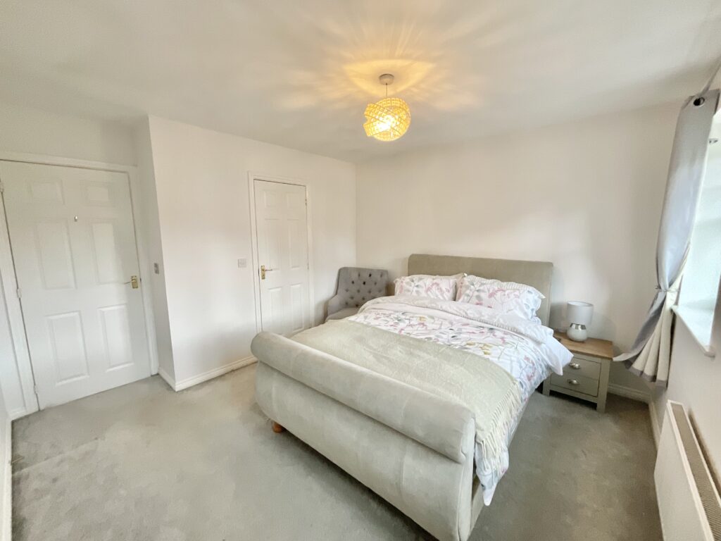 Field Rise Road, Tittensor, ST12