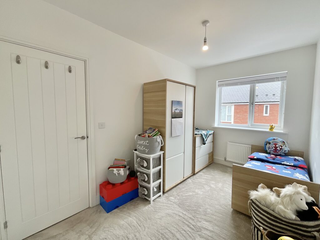 Anemone Avenue, Stafford, ST17