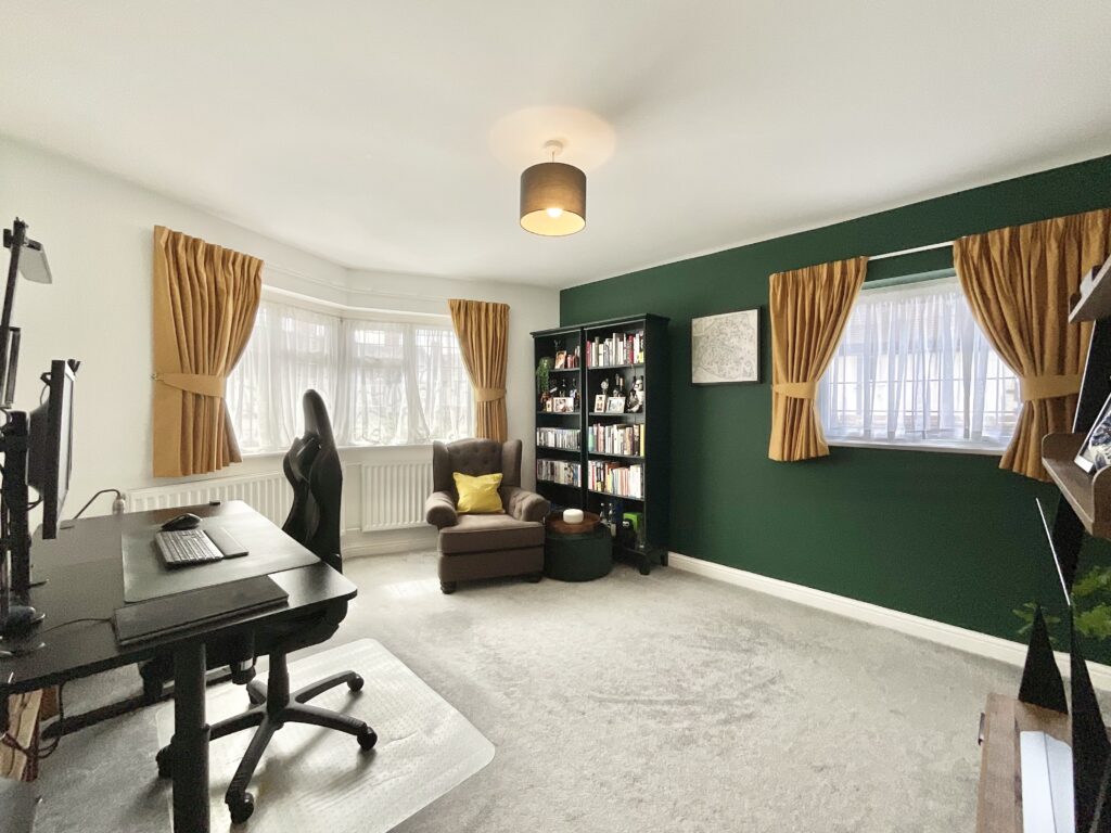 Greenway, Trentham, ST4