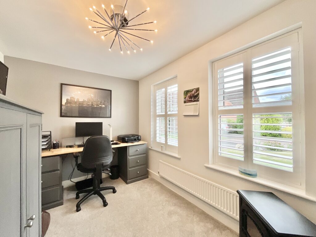 Coalport Drive, Stone, ST15