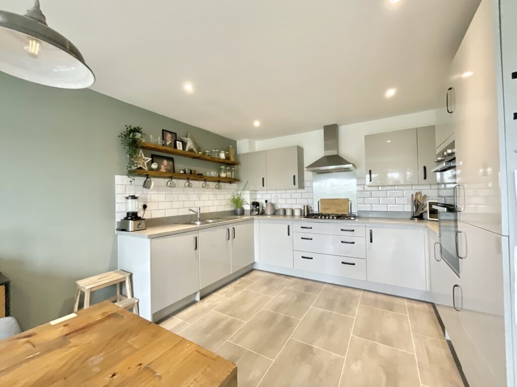 Bott Lane, Stone, ST15
