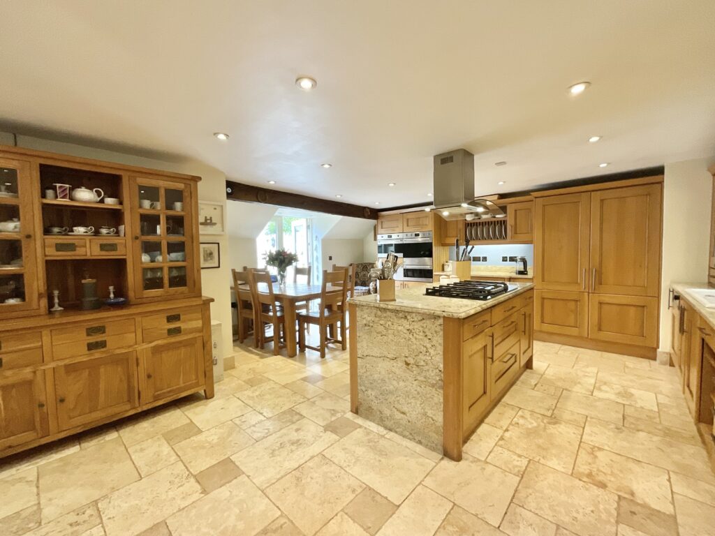 Nicholls Lane, Oulton, ST15