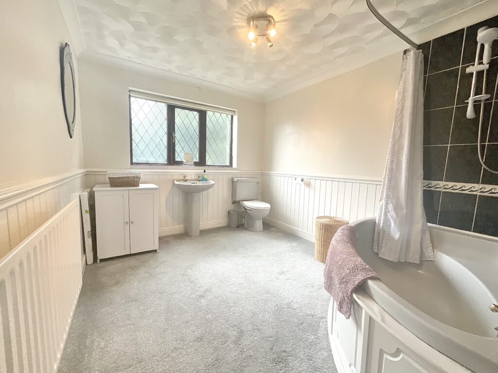 Heatley Lane, Broomhall, CW5