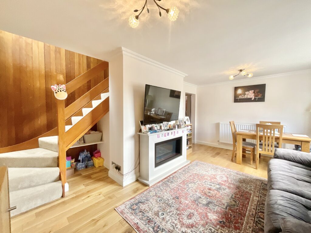 Larchfields, Stone, ST15