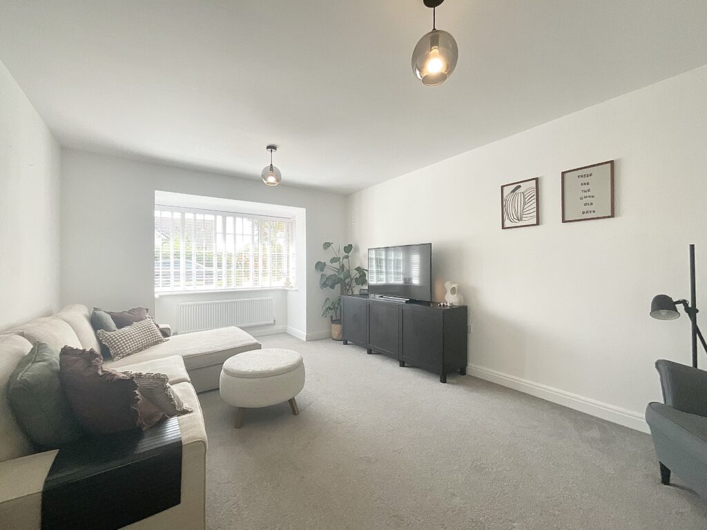 Glover Drive, Willaston, CW5