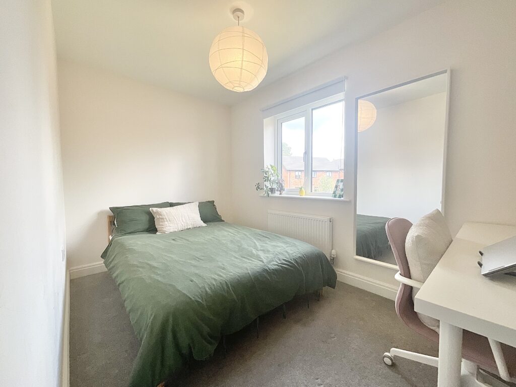 Glover Drive, Willaston, CW5