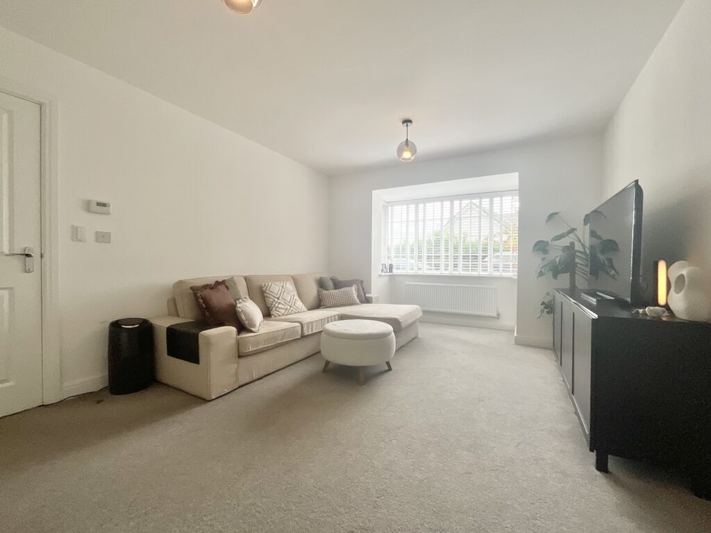 Glover Drive, Willaston, CW5