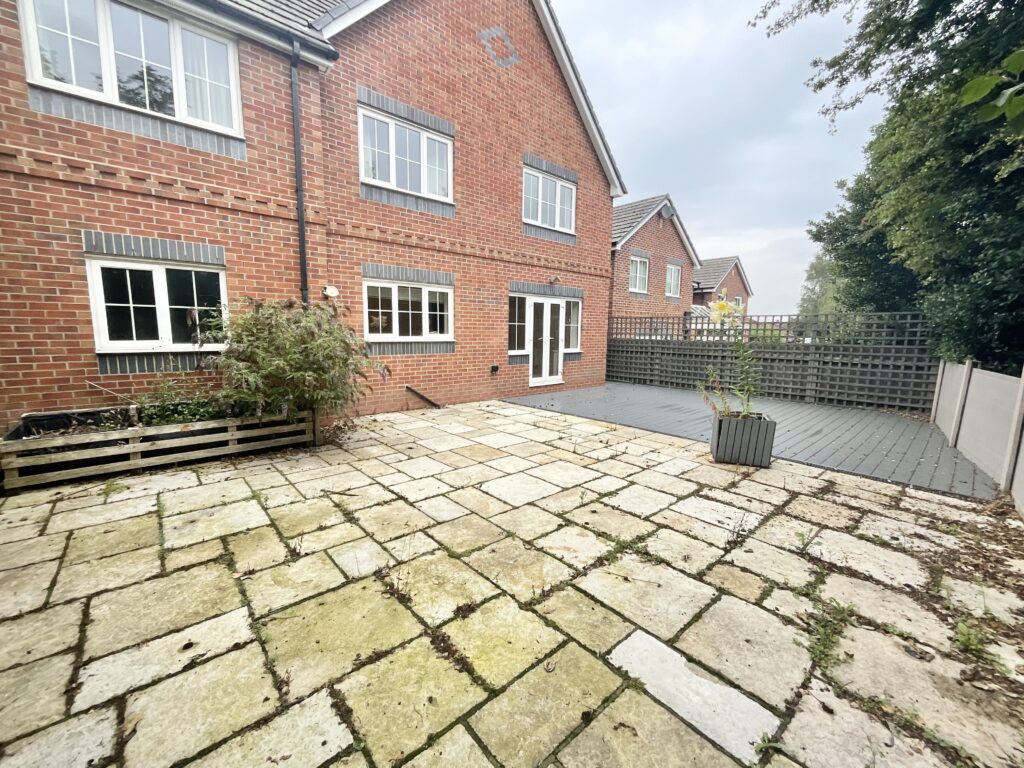 Foxes Hollow Close, Haslington, CW1