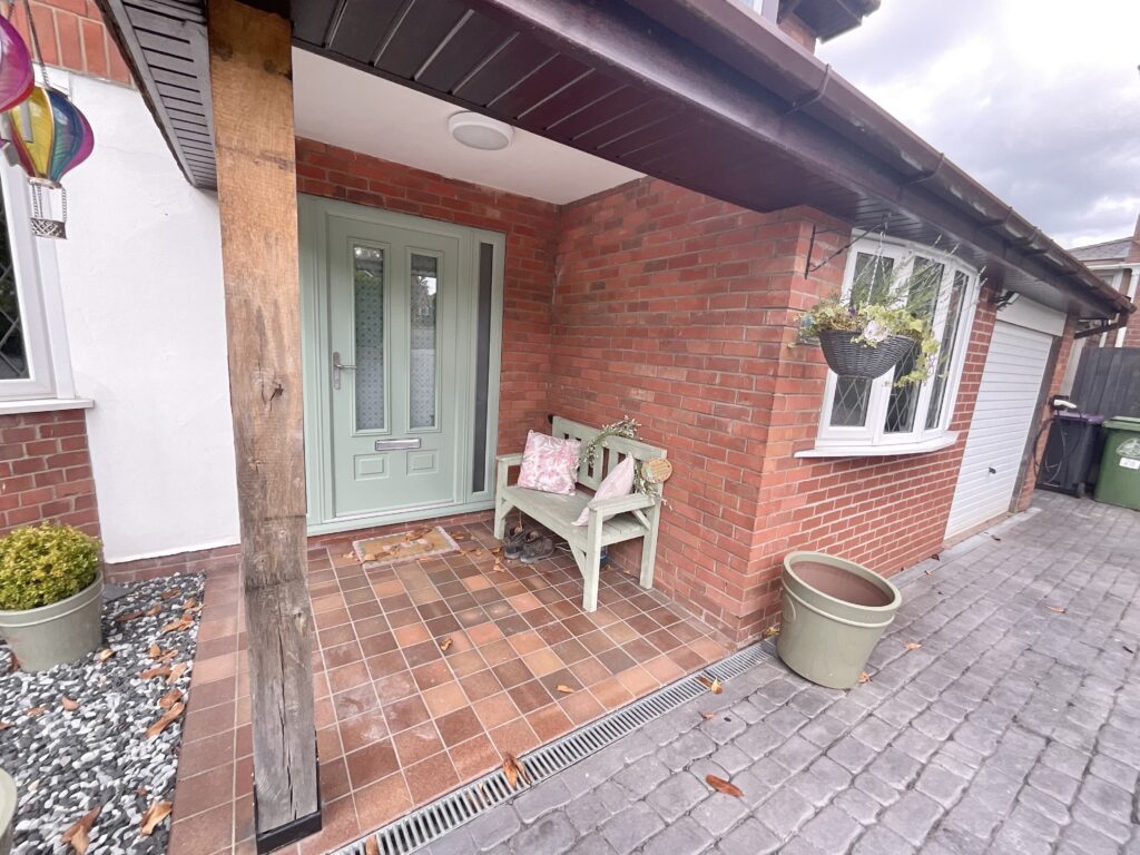 St. Leonards Way, Woore, CW3