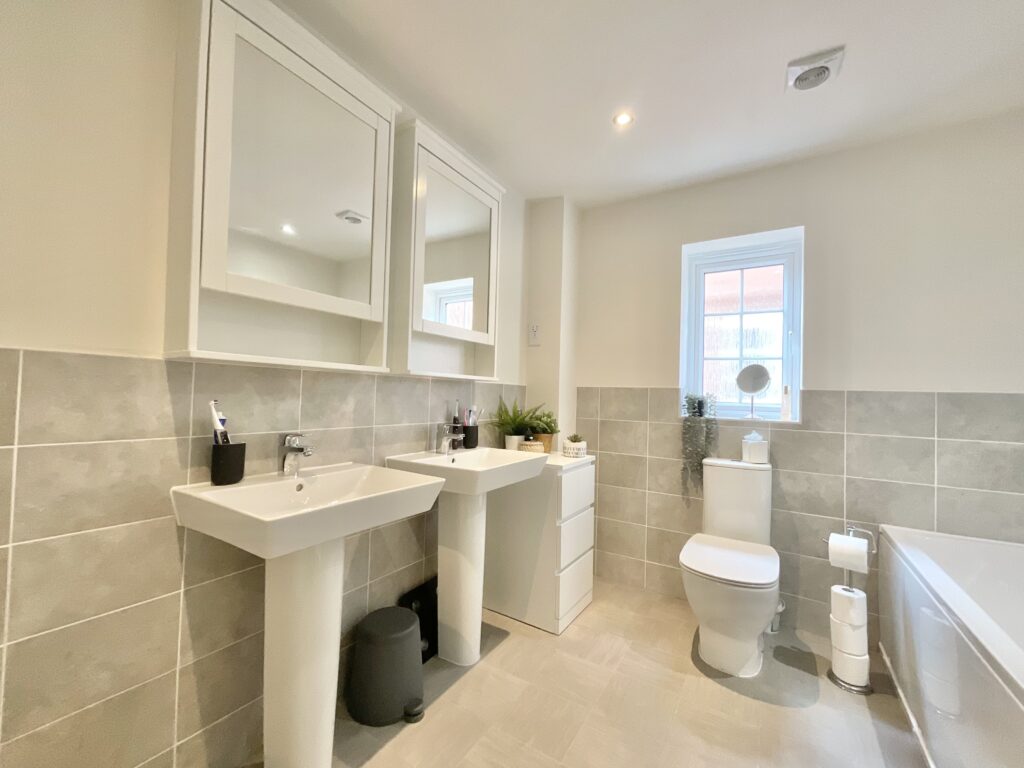 Thalia Avenue, Stapeley, CW5