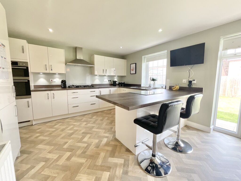 Thalia Avenue, Stapeley, CW5