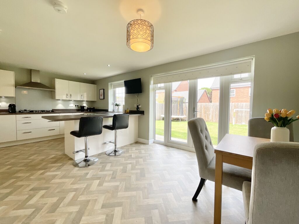 Thalia Avenue, Stapeley, CW5