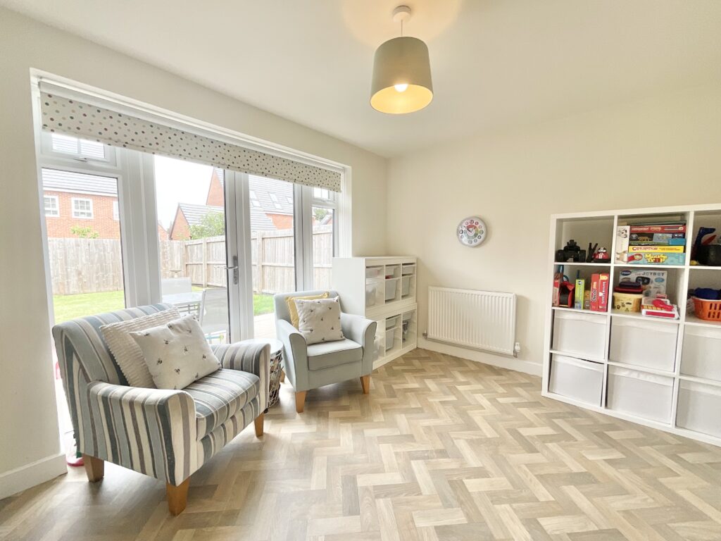 Thalia Avenue, Stapeley, CW5