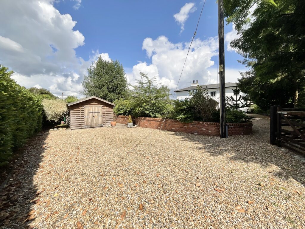 Hollyhurst Road, Wrenbury, CW5