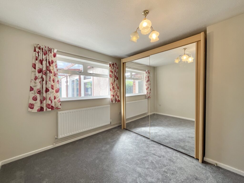 Woolston Drive, Hough, CW2