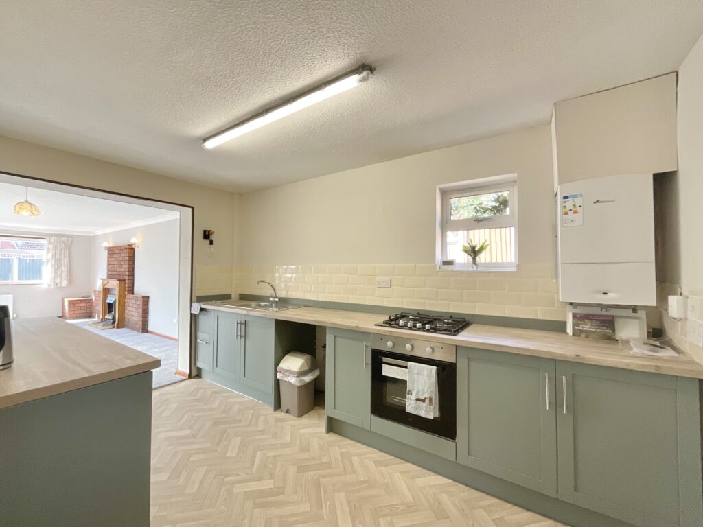 Woolston Drive, Hough, CW2