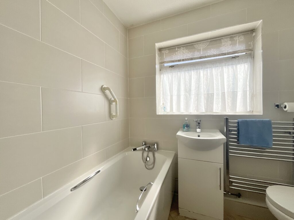 Woolston Drive, Hough, CW2