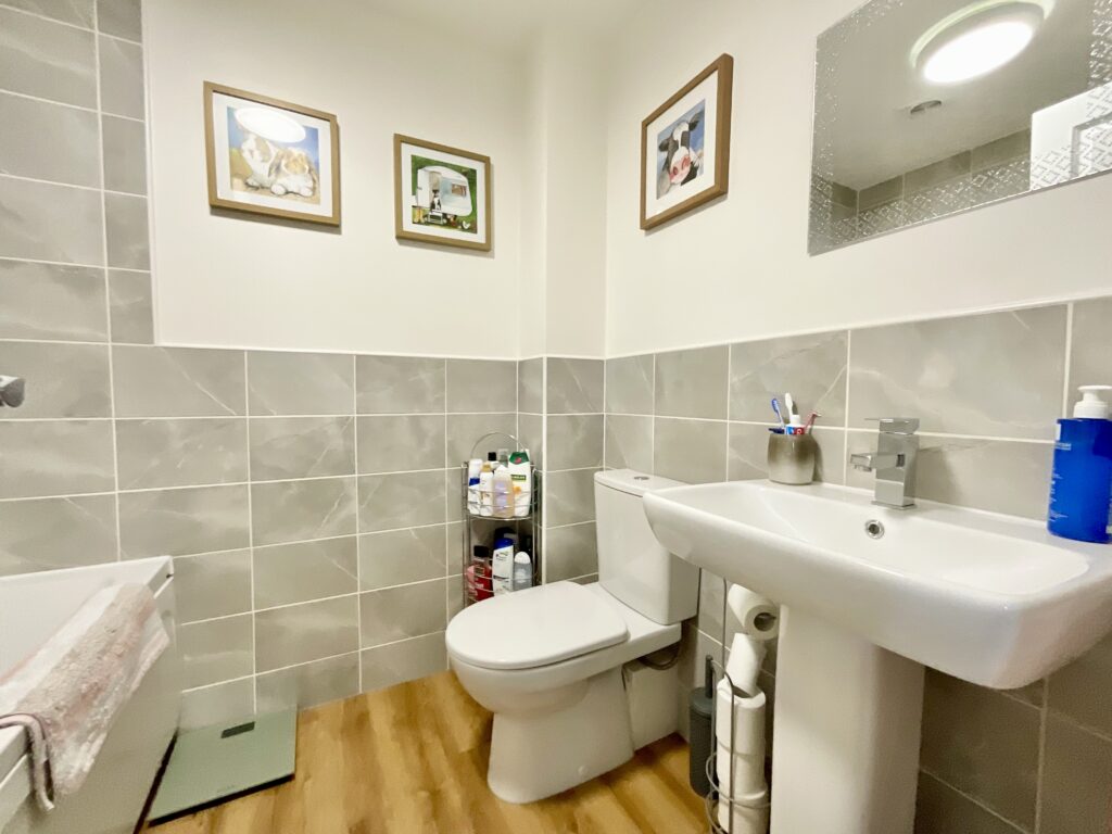 Crewe Road, Shavington, CW2