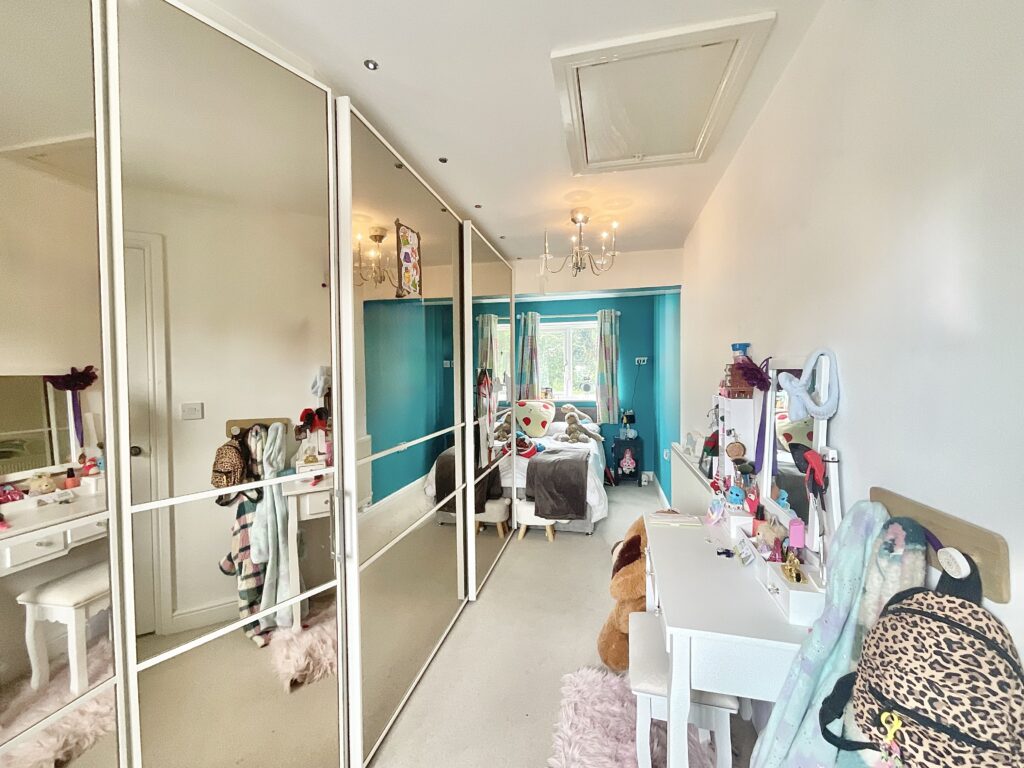 Sandbach Road, Rode Heath, ST7
