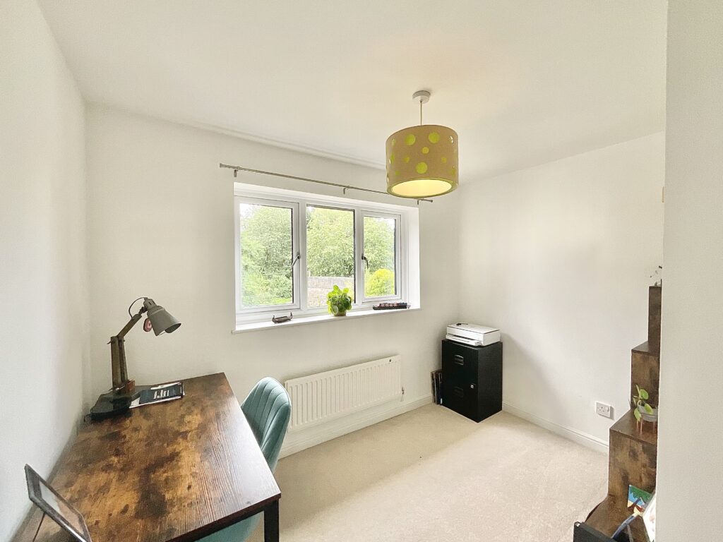 Sandbach Road, Rode Heath, ST7