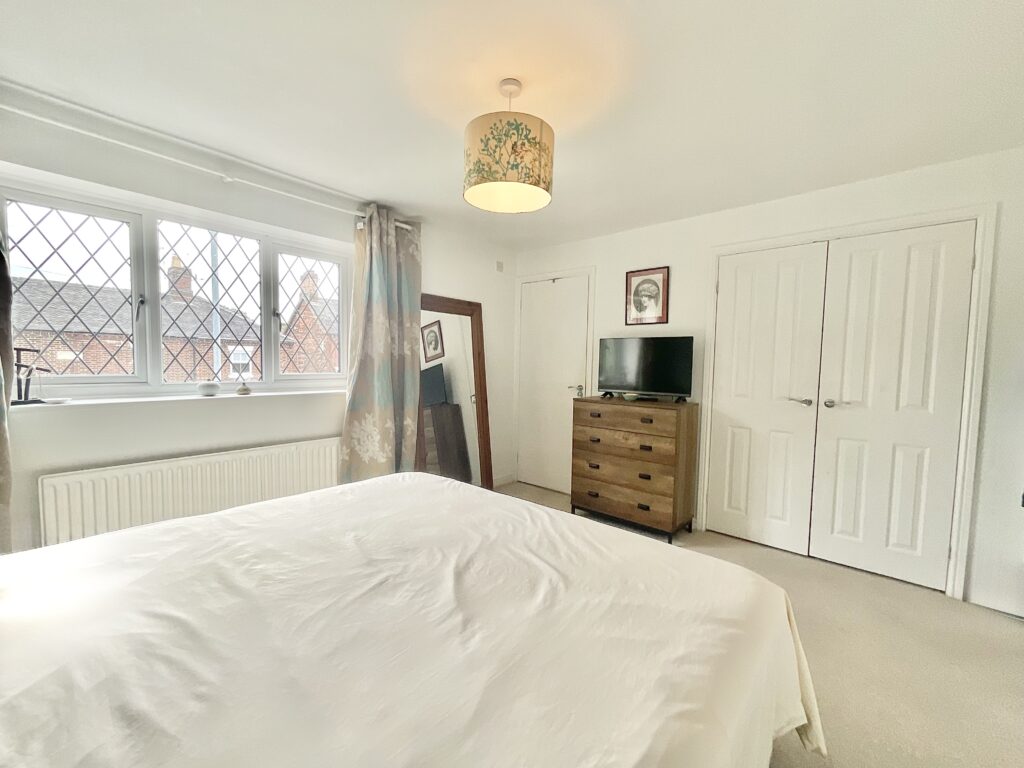 Sandbach Road, Rode Heath, ST7