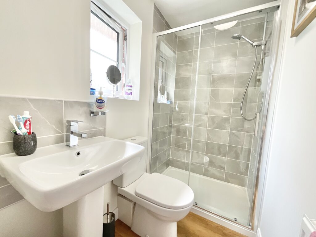 Crewe Road, Shavington, CW2