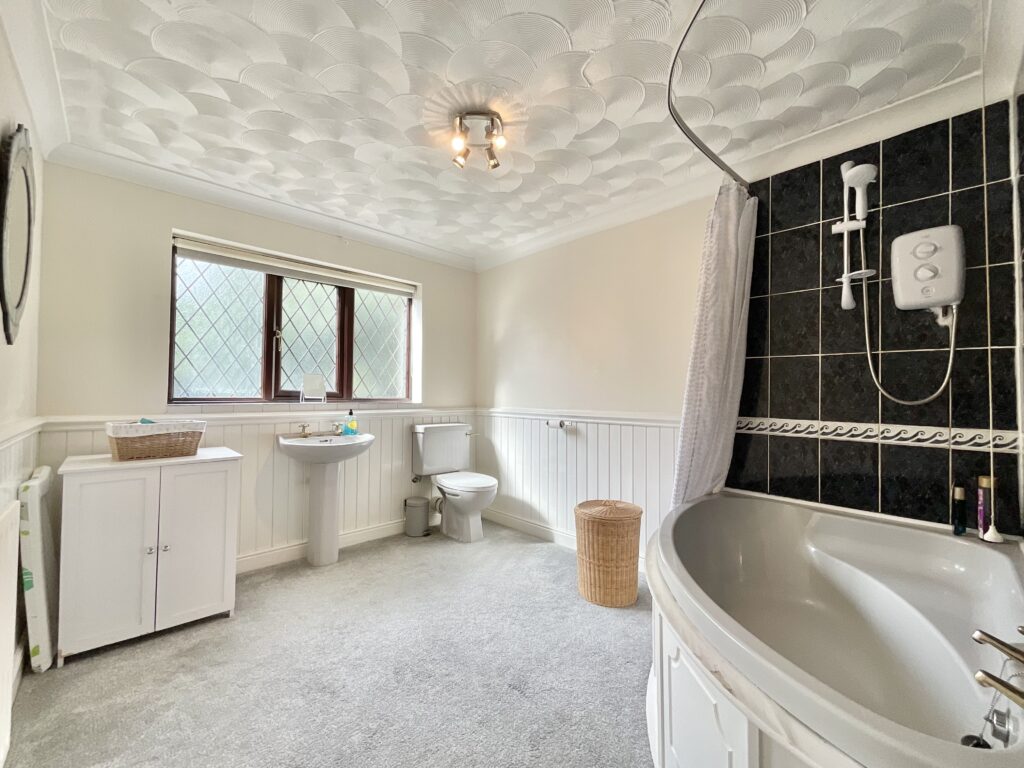 Heatley Lane, Broomhall, CW5