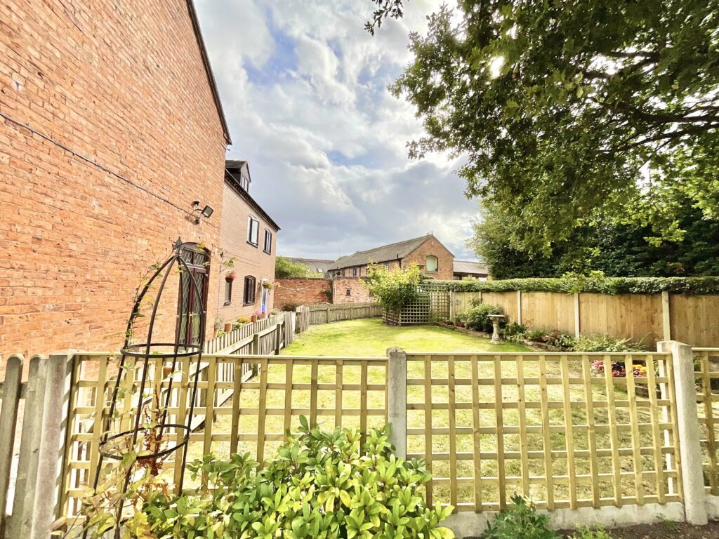 Heatley Lane, Broomhall, CW5