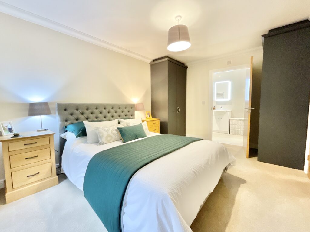 Burnt Oaks Place, Loggerheads, TF9