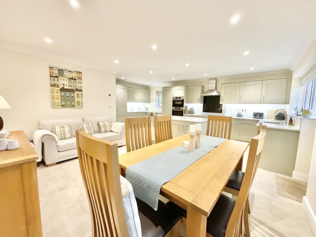 Burnt Oaks Place, Loggerheads, TF9